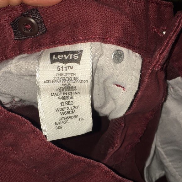 Levi’s 511 TM slim burgundy jeans - Picture 3 of 5